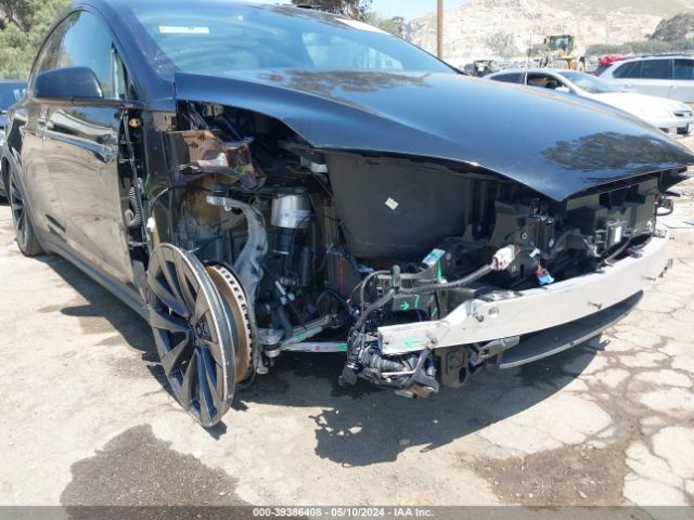 7SAXCBE66NF339386 Tesla Model X Plaid Tri Motor All-wheel Drive