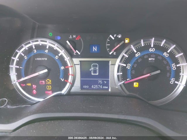 Toyota 4RUNNER SR5 2019 JTEZU5JR9K5201533 Image 7