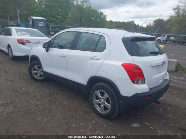 KL7CJPSB7FB077573 Chevrolet Trax 1ls