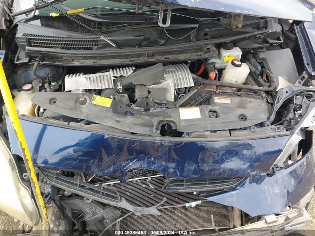 Toyota Prius Two 2015 JTDKN3DU5F0441768 Image 10