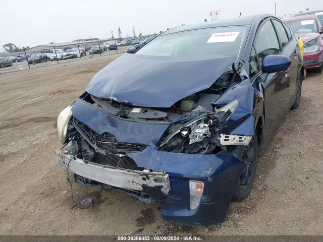Toyota Prius Two 2015 JTDKN3DU5F0441768 Image 6