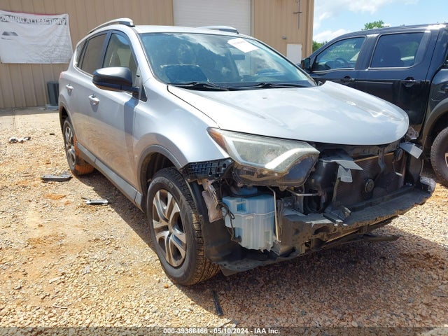 Toyota RAV4 LE 2018 2T3ZFREVXJW420263 головне зображення