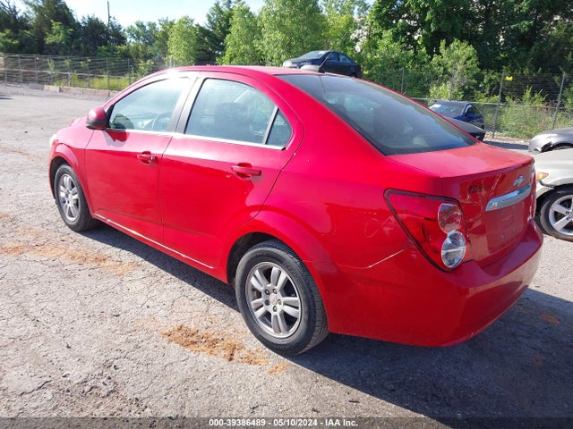 Chevrolet Sonic Lt Auto 2015 1G1JC5SH9F4216872 Image 3