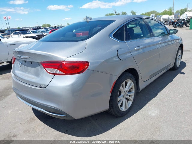Chrysler 200 Limited 2015 1C3CCCAB8FN654718 Image 4