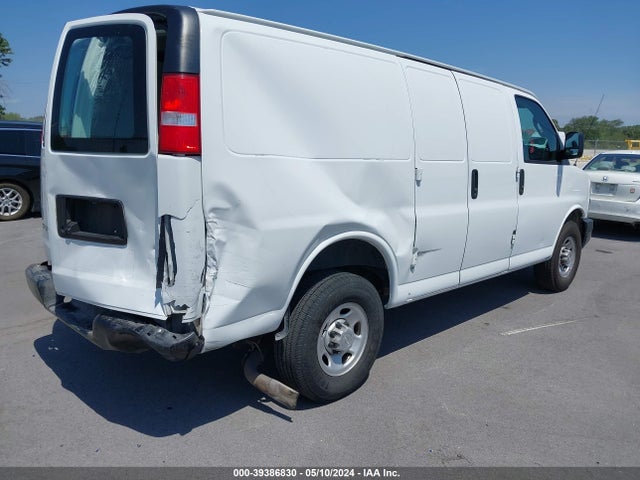 Chevrolet Express Cargo Rwd 2500 Regular Wheelbase Wt 2020 1GCWGAFP3L1163904 Image 4