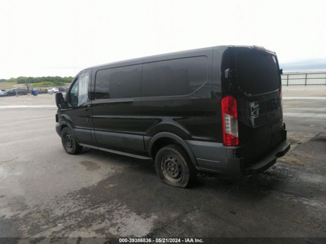 1FTYE1YM2JKA38644 Ford Transit-150
