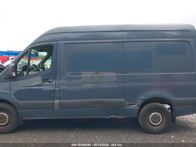 WD4PF0CD6KP058299 Mercedes-Benz Sprinter 2500 High Roof V6/standard Roof V6
