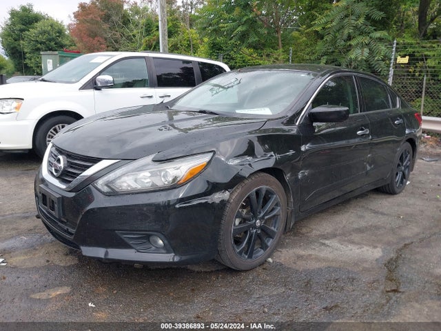Nissan Altima 2.5 Sr 2017 1N4AL3AP8HC202609 Image 2
