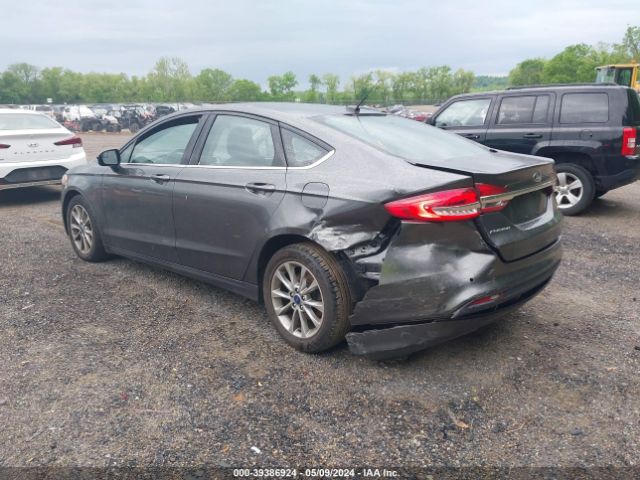 3FA6P0H76HR390580 Ford FUSION SE