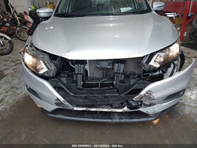 JN1BJ1BVXMW300557 Nissan Rogue Sport Sv Fwd Xtronic Cvt