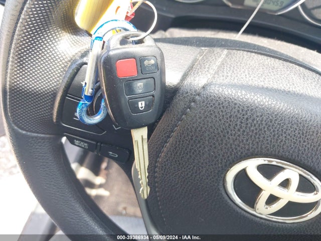 Toyota COROLLA LE 2016 5YFBURHE1GP411473 Image 11
