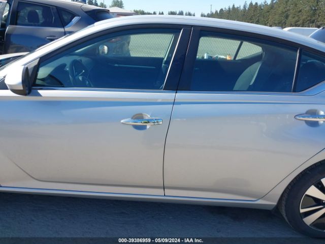 1N4BL4DV0MN413421 Nissan Altima Sv Fwd