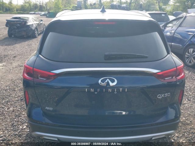 3PCAJ5M35LF114665 Infiniti Qx50 Luxe Awd