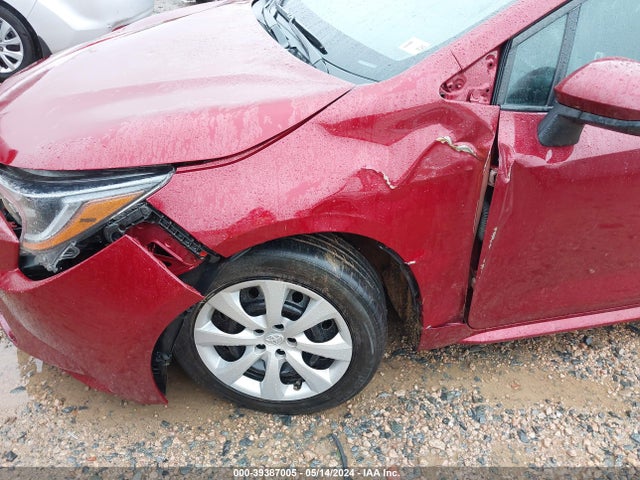 Toyota COROLLA LE 2022 5YFEPMAE8NP275793 Image 18