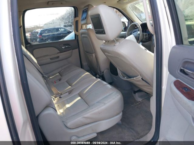 2011 GMC YUKON XL 1500 1GKS2KE39BR301127 Photo 7