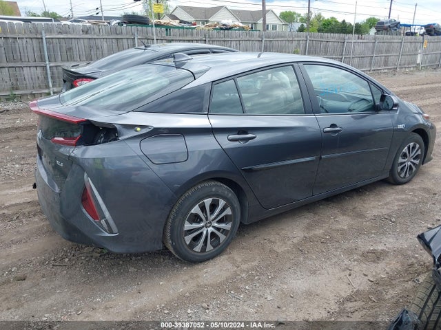 Toyota Prius Prime Xle 2022 JTDKAMFP7N3200347 Image 4
