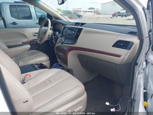 5TDYK3DC9ES463763 Toyota Sienna Xle V6 8 Passenger