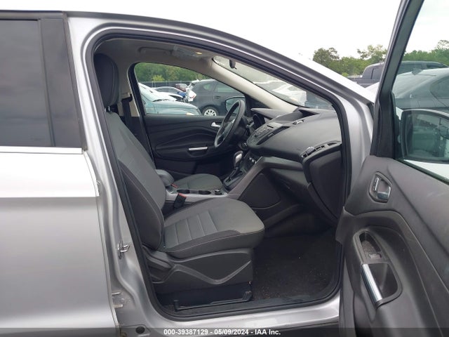 Ford ESCAPE SE 2016 1FMCU9GX3GUB43080 Image 5