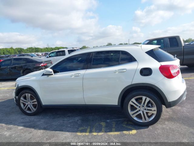 WDCTG4GB9HJ335040 Mercedes-Benz Gla 250 4matic