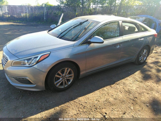 Hyundai SONATA SE 2015 5NPE24AF1FH129094 Image 2