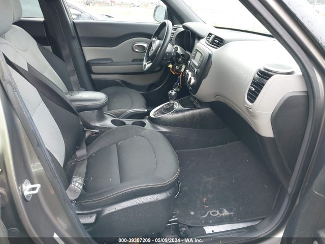 KIA SOUL + 2016 KNDJP3A55G7366307 Image 5
