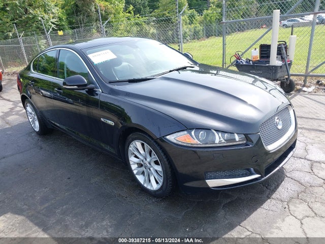 2012 JAGUAR XF SAJWA0FB1CLS25242 Photo 0