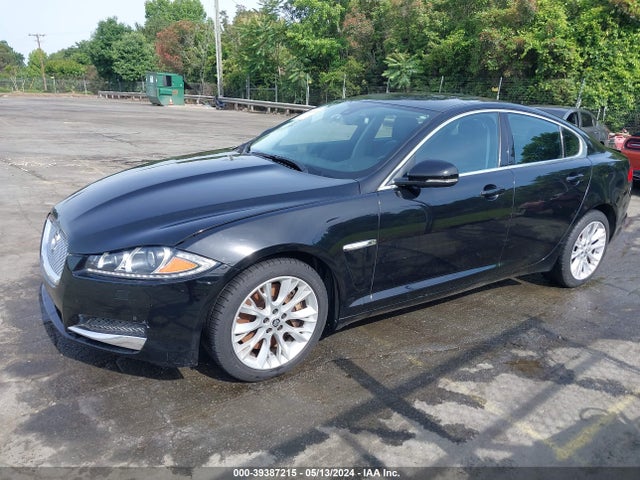 2012 JAGUAR XF SAJWA0FB1CLS25242 Photo 1