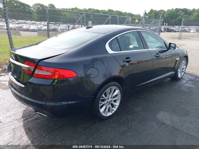 2012 JAGUAR XF SAJWA0FB1CLS25242 Photo 3