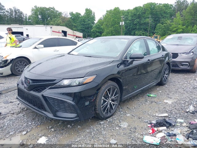 Toyota CAMRY SE 2024 4T1G11AK5RU249784 Image 2