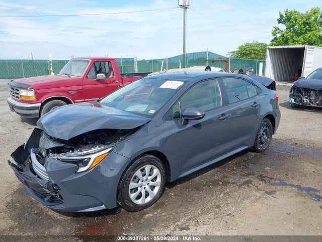 Toyota Corolla Hybrid Le 2023 JTDBCMFE7P3011421 Image 2