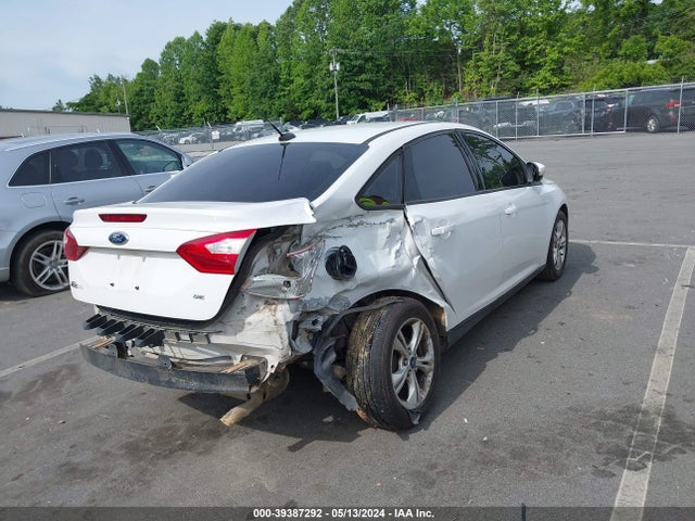 Ford FOCUS SE 2014 1FADP3F28EL282035 Image 4