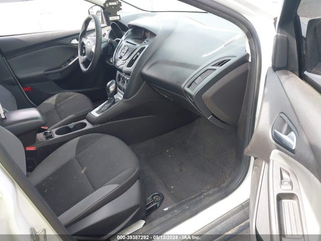 Ford FOCUS SE 2014 1FADP3F28EL282035 Image 5