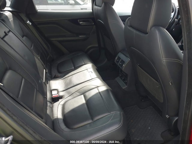 2017 JAGUAR F-PACE SADCL2BN8HA089240 Photo 7