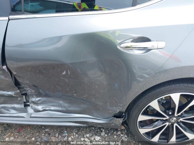 1N4AA6AP8JC363507 Nissan Maxima 3.5 Sr
