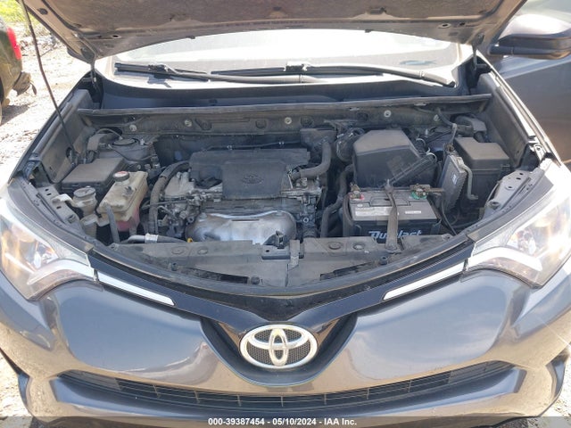 Toyota RAV4 LE 2016 JTMZFREV4GD086706 Image 10