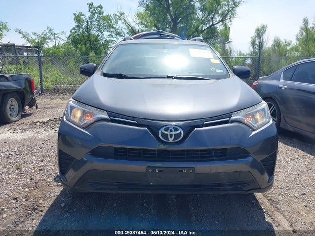 Toyota RAV4 LE 2016 JTMZFREV4GD086706 Image 13