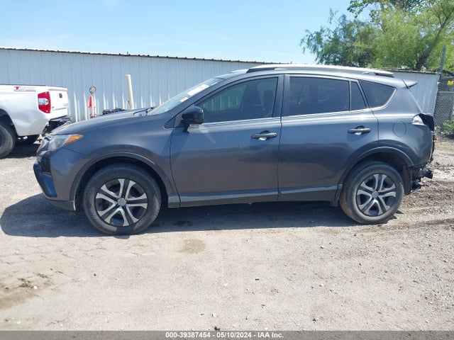 Toyota RAV4 LE 2016 JTMZFREV4GD086706 Image 15