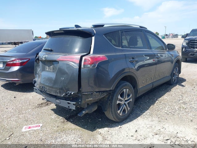 Toyota RAV4 LE 2016 JTMZFREV4GD086706 Image 4