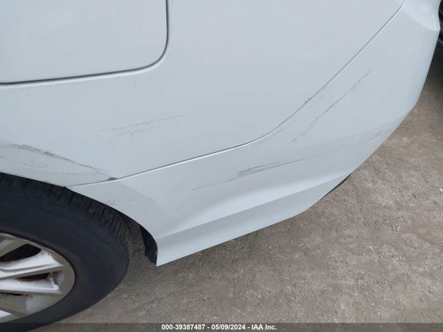Hyundai SONATA SE 2018 5NPE24AF6JH605008 Image 18