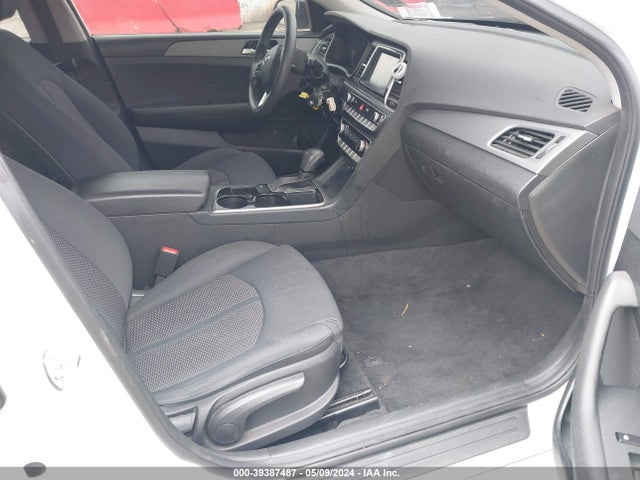 Hyundai SONATA SE 2018 5NPE24AF6JH605008 Image 5