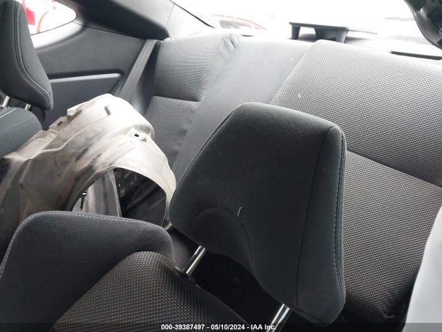 Toyota 86 2019 JF1ZNAA18K8703409 Image 8