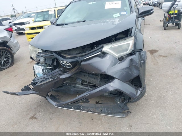 Toyota Rav4 Xle 2016 JTMWFREV4GJ077105 Image 12