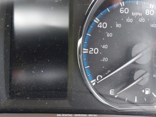 Toyota Rav4 Xle 2016 JTMWFREV4GJ077105 Image 15
