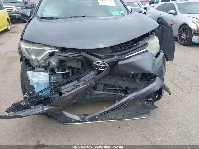 Toyota Rav4 Xle 2016 JTMWFREV4GJ077105 Image 6