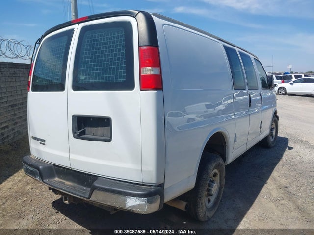 Chevrolet Express 2500 Work Van 2014 1GCWGFCA6E1159829 Image 4