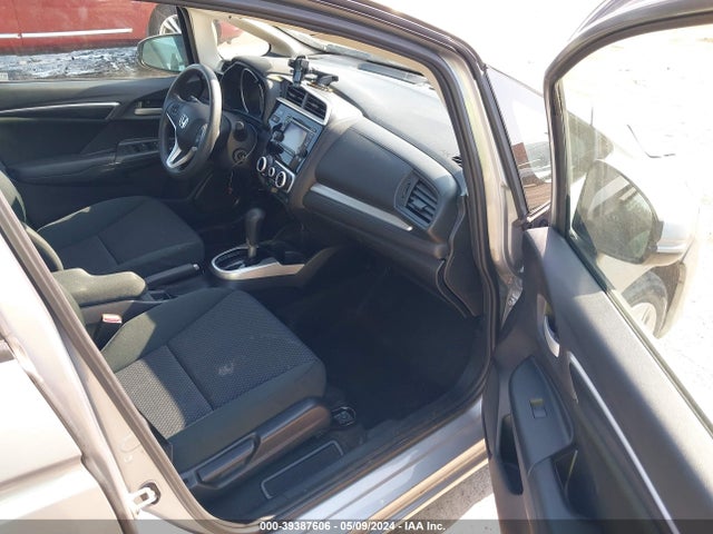 Honda FIT LX 2020 3HGGK5H47LM722419 Image 5