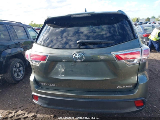 Toyota Highlander Xle V6 2014 5TDJKRFH1ES015238 Image 16