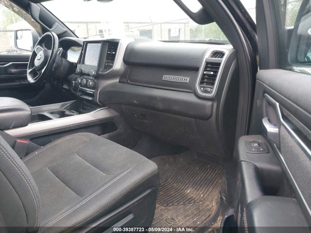 1C6SRFBT0KN516395 RAM 1500 Big Horn/lone Star Quad Cab 4x4 6'4 Box
