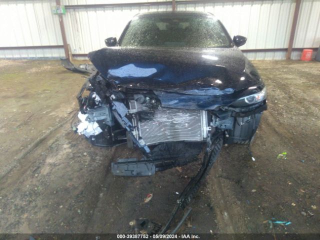 JM1BPAKM8P1614180 Mazda Mazda3 2.5 S Select
