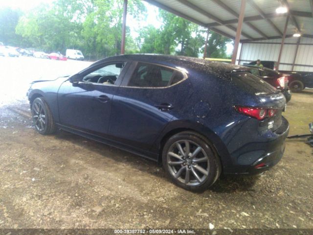 JM1BPAKM8P1614180 Mazda Mazda3 2.5 S Select